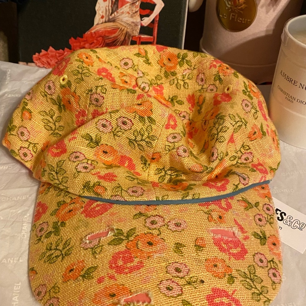 NWT authentic LOVESHACKFANCY Therese hat